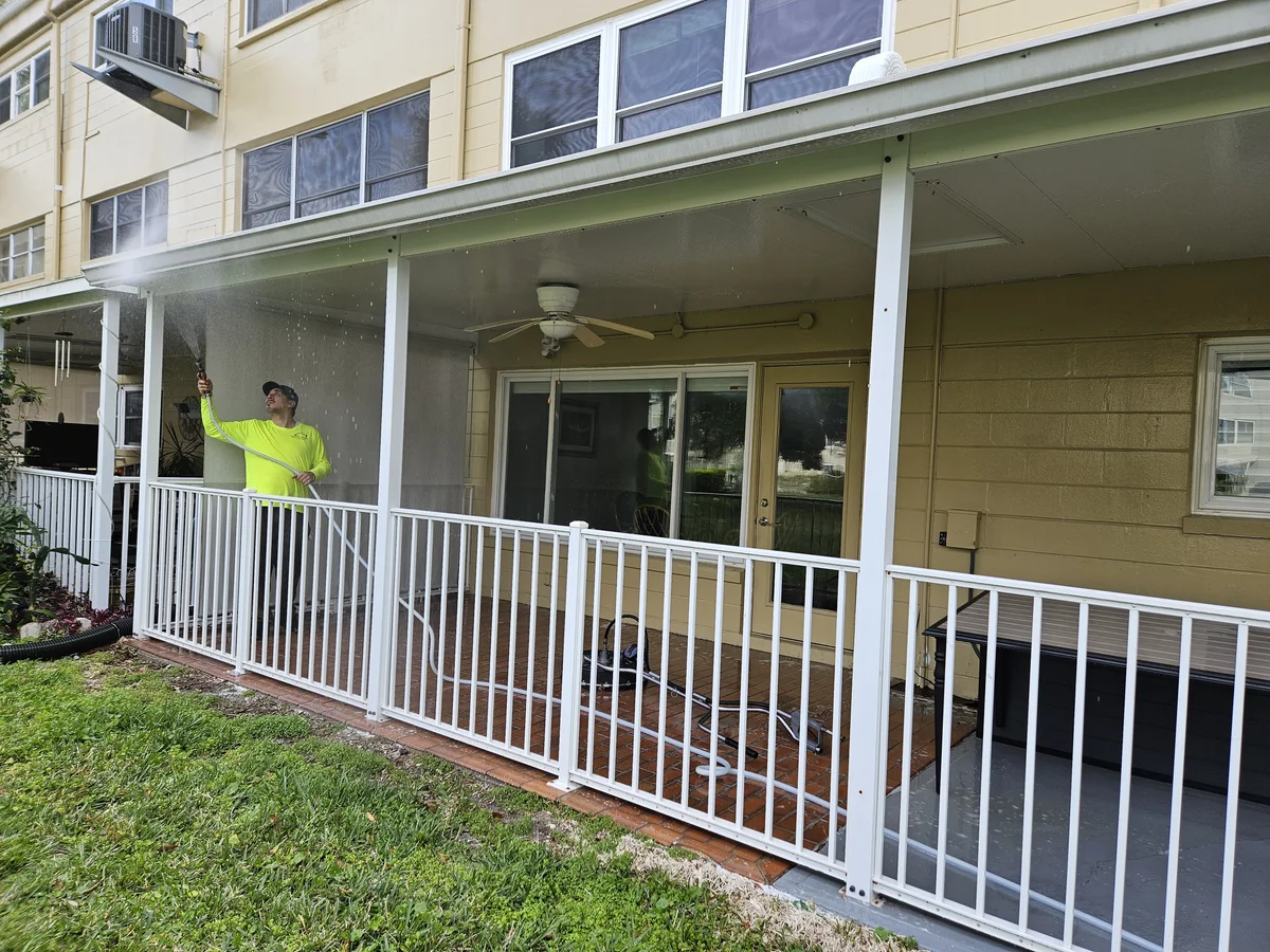 Clearwater House Washing Porch