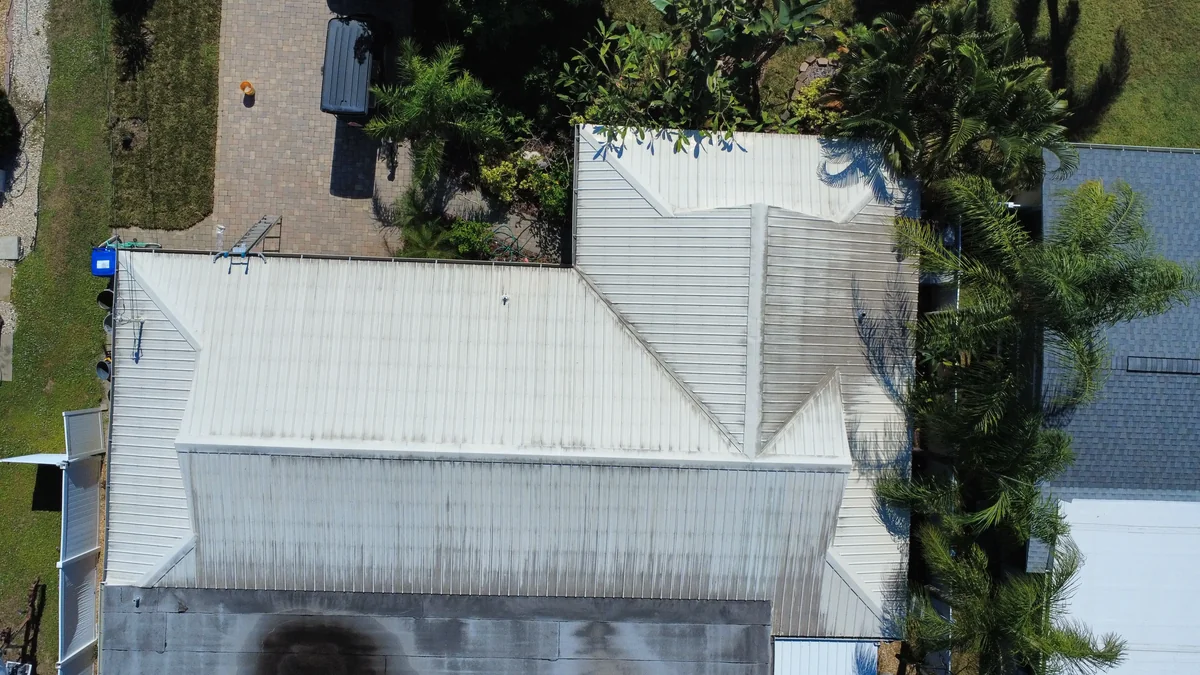 Dunedin Roof Soft Washing Before 4