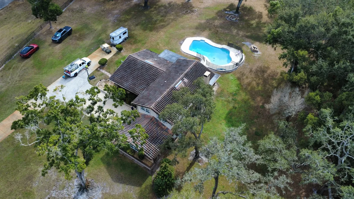Tarpon Springs Roof Soft Washing Before 1